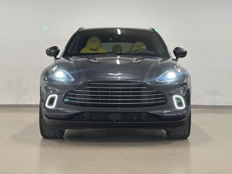Aston Martin DBX  2023-1