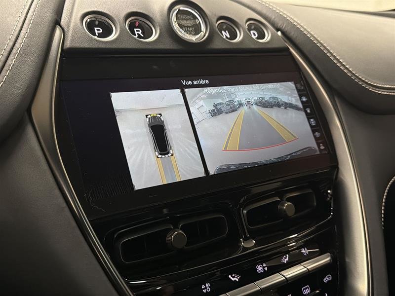 2023 Aston Martin DBX-8