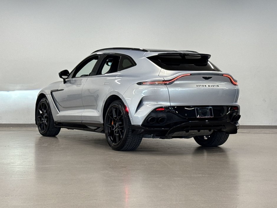 Aston Martin DBX707 707 2023-5