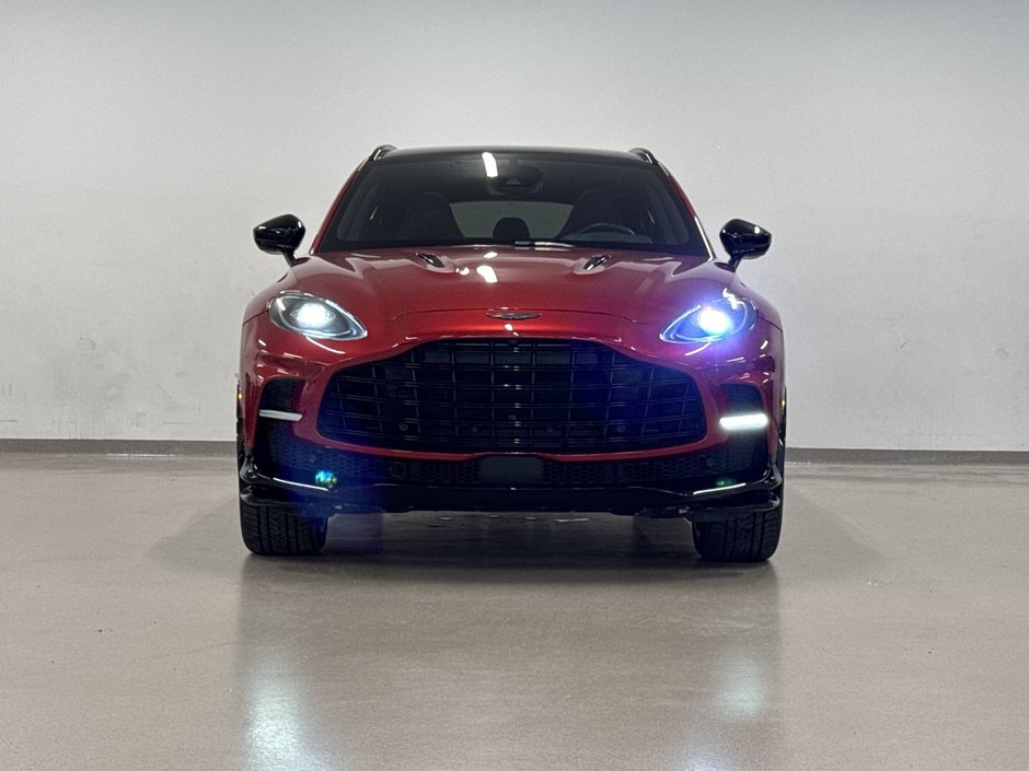 2023 Aston Martin DBX707 707-9