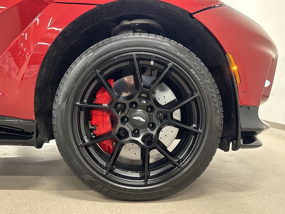 2023 Aston Martin DBX707 707-26