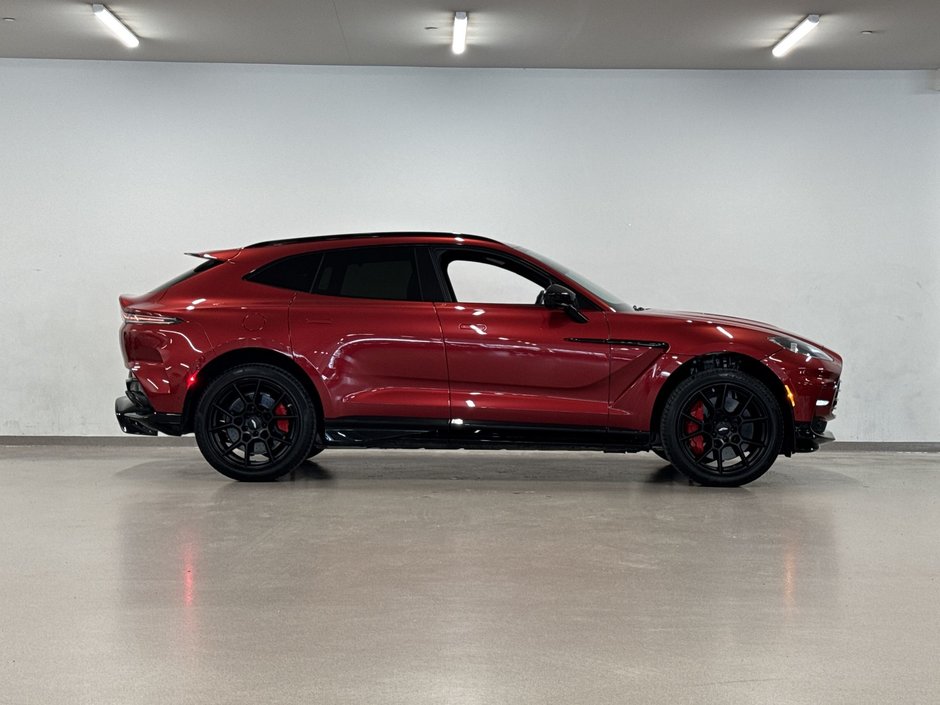 2023 Aston Martin DBX707 707-8