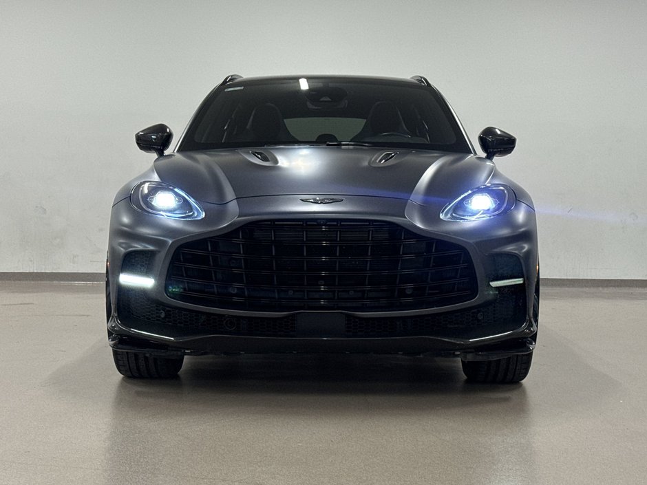 2023 Aston Martin DBX707 707-9