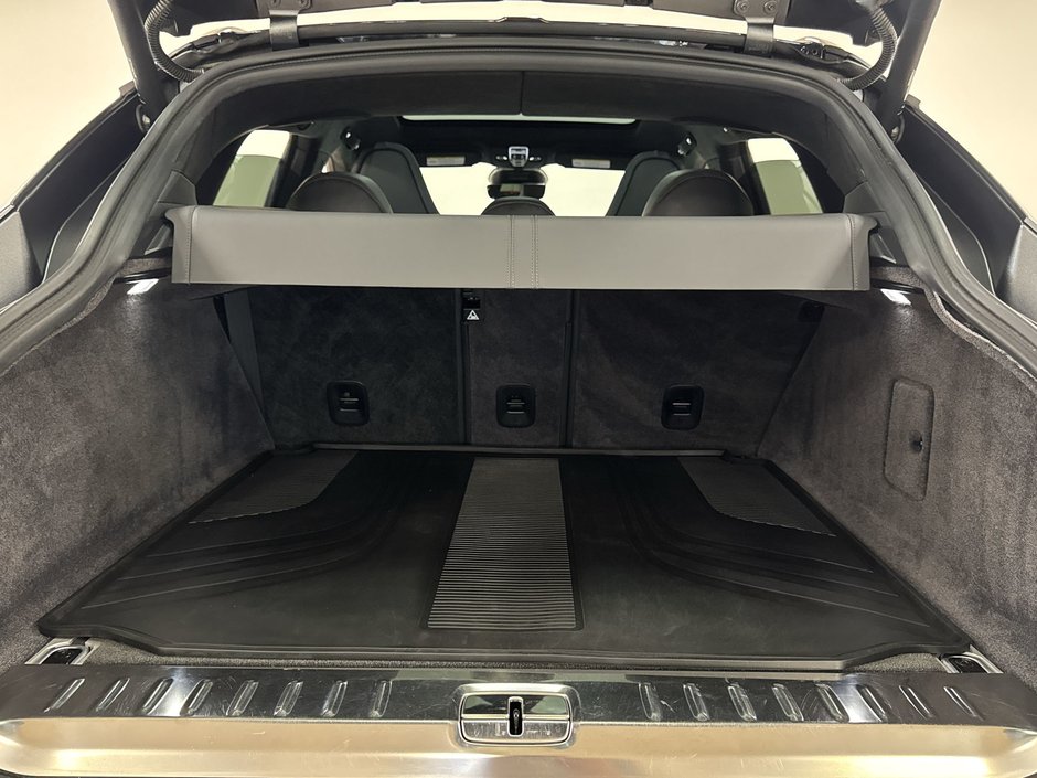 2023 Aston Martin DBX707 707-23