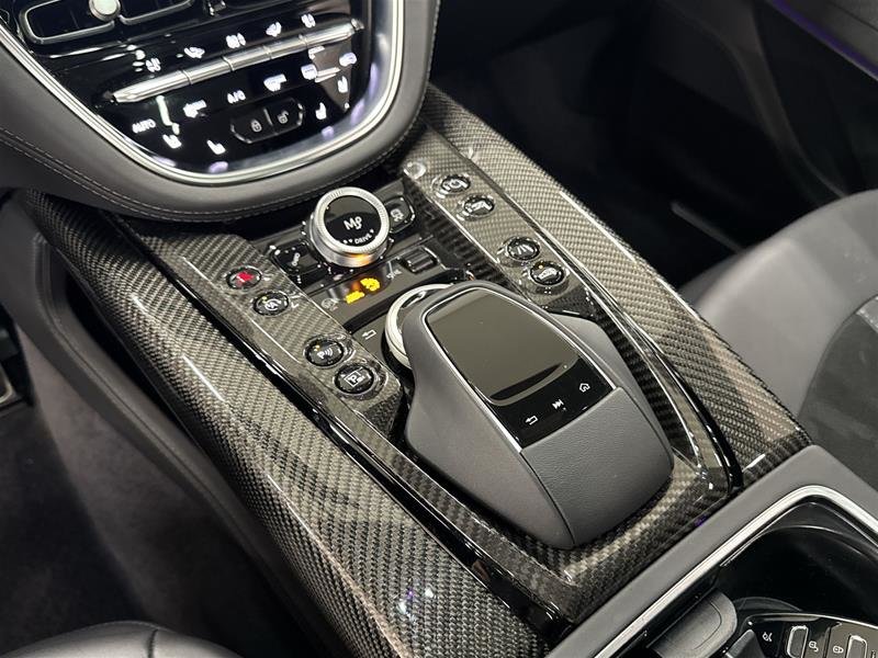 Aston Martin DBX707 707 2023-12