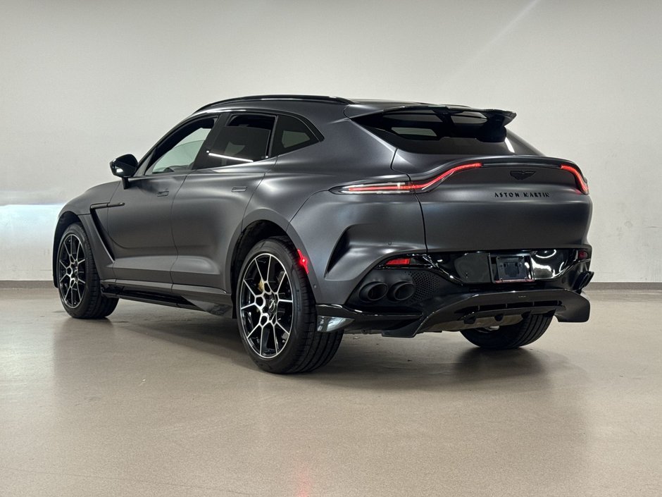 Aston Martin DBX707 707 2023-5