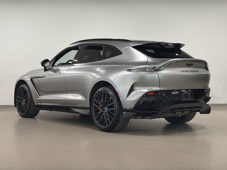 Aston Martin DBX707 707 2023-13