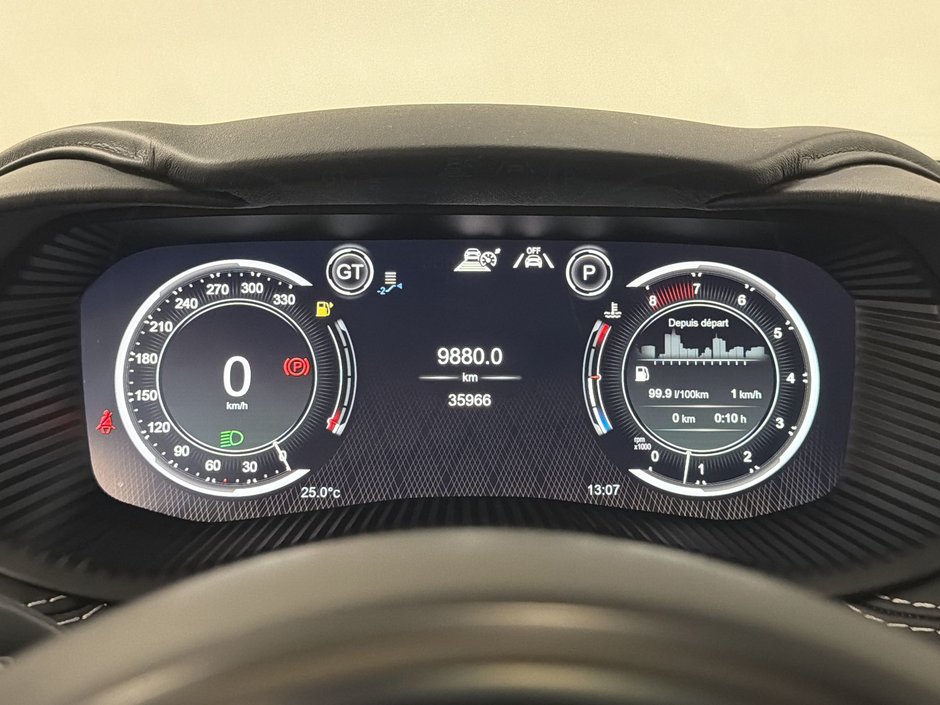 Aston Martin DBX707 707 2023-16