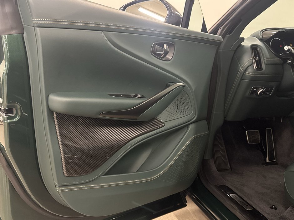 2024 Aston Martin DBX707 707-14