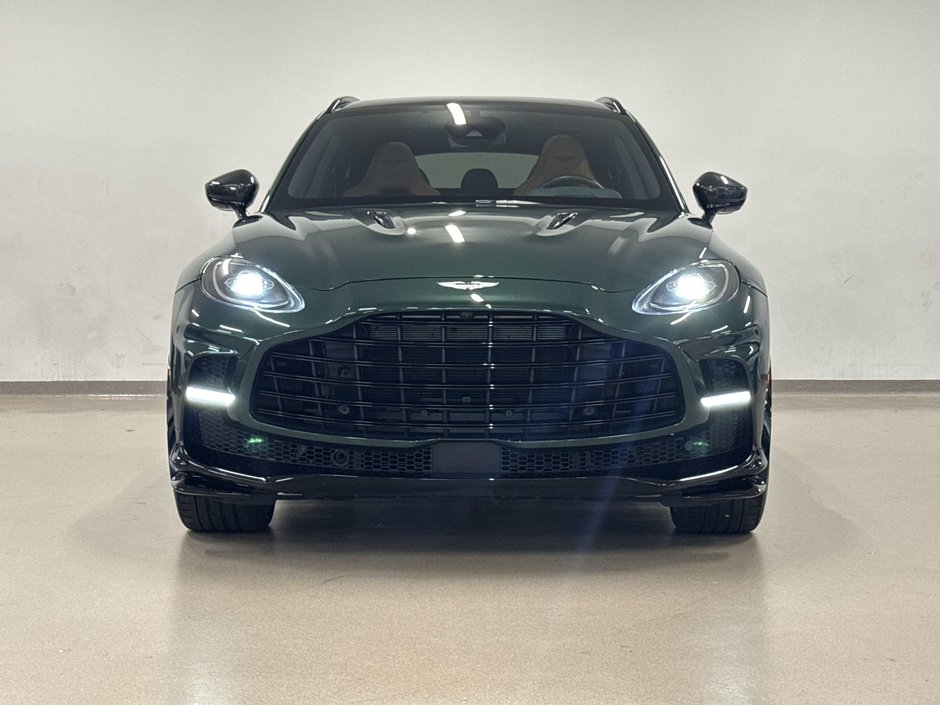 Aston Martin DBX707 707 2024-2