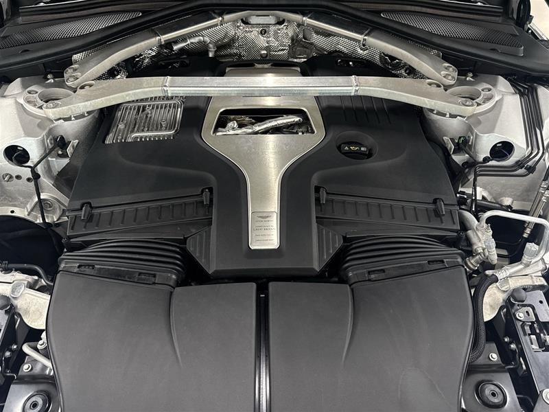 Aston Martin DBX707 707 2024-17