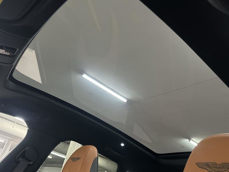 Aston Martin DBX707 707 2024-13