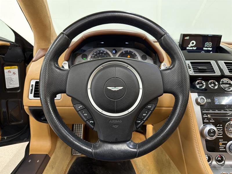 2013 Aston Martin V8 Vantage Roadster Sportshift-11