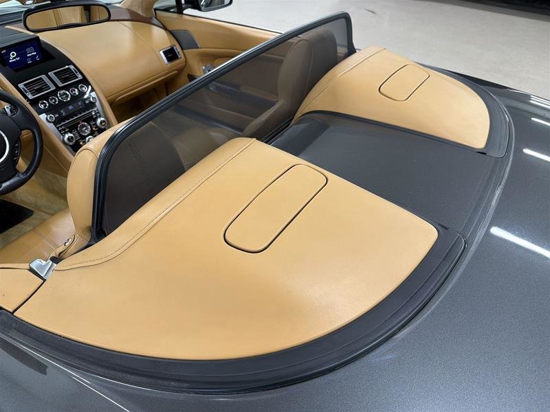 2013 Aston Martin V8 Vantage Roadster Sportshift-13