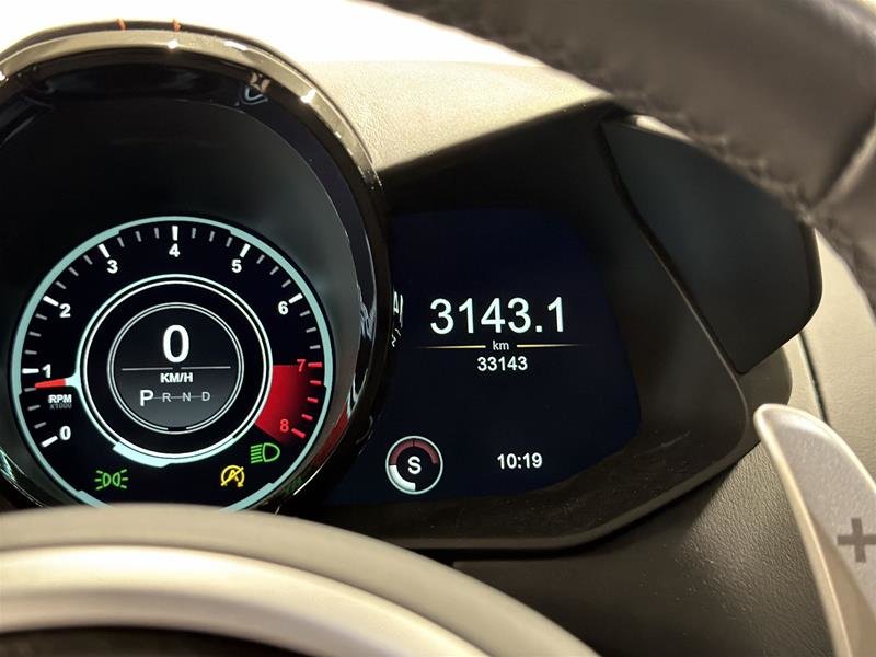 Aston Martin Vantage (2)  2020-8