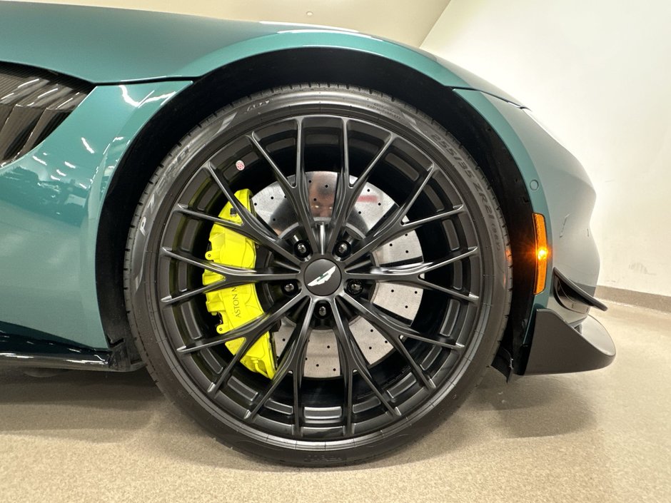 Aston Martin Vantage F1 Coupe 2022-26