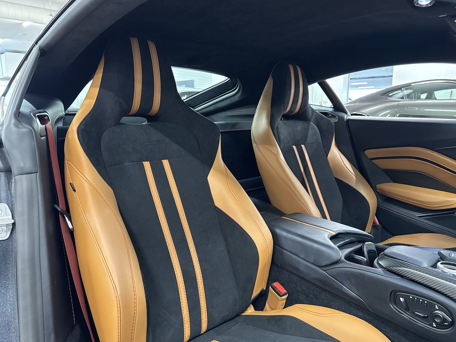Aston Martin Vantage Coupe 2022-24
