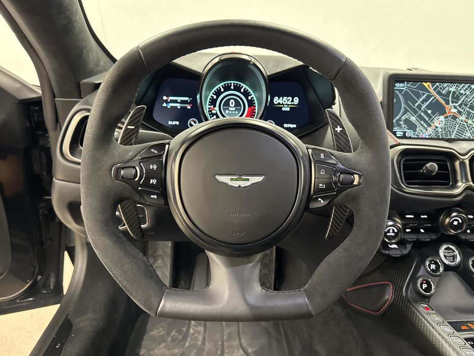 Aston Martin Vantage Coupe 2022-19
