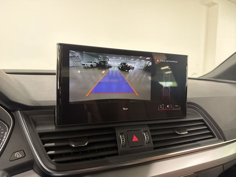 Audi Q5 40 2.0T Komfort quattro 7sp S Tronic 2023-9