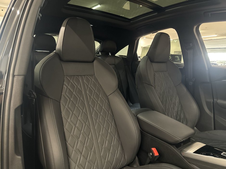 2025 Audi SQ5 Technik 3.0 TFSI quattro-24