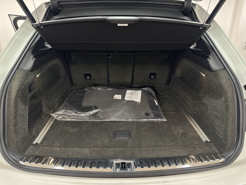 2019 Bentley Bentayga V8-23