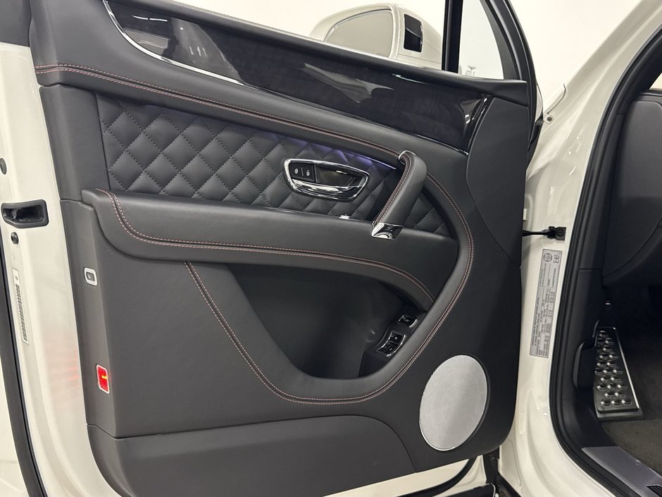2019 Bentley Bentayga V8-14