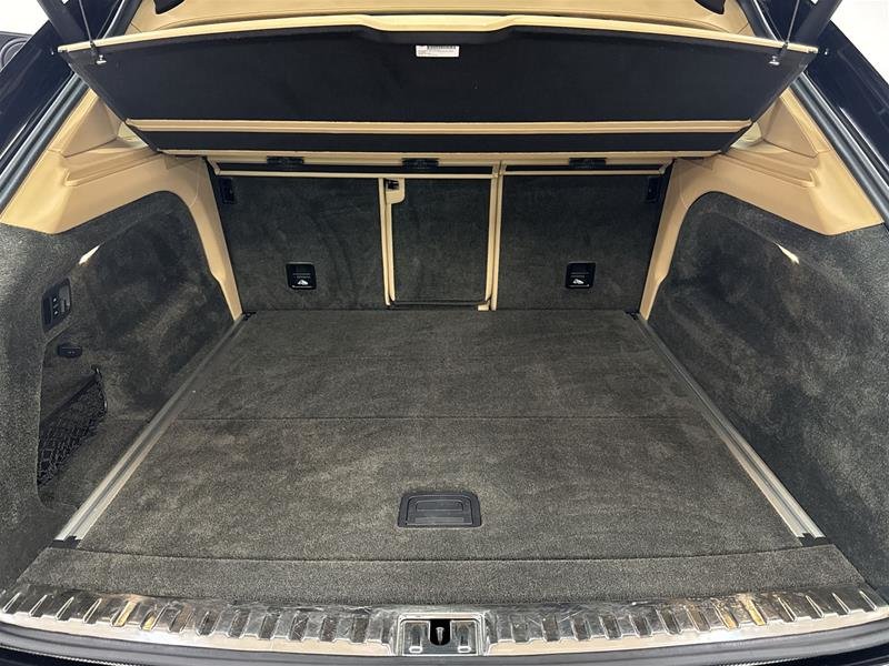 2019 Bentley Bentayga V8-15