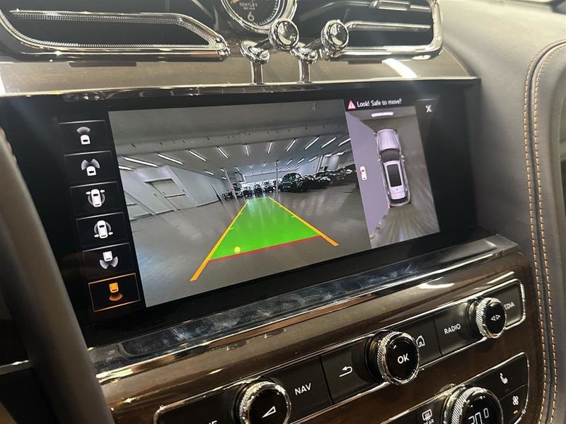 Bentley Bentayga V8 2021-9