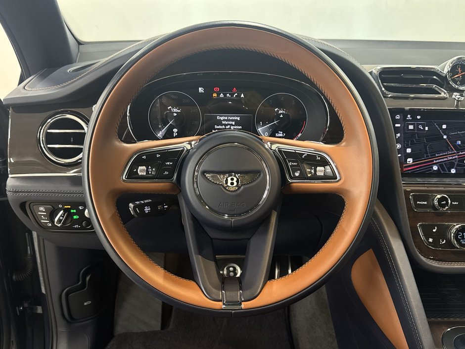 Bentley Bentayga V8 2021-19
