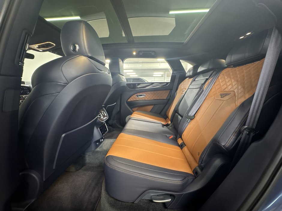 Bentley Bentayga V8 2021-22