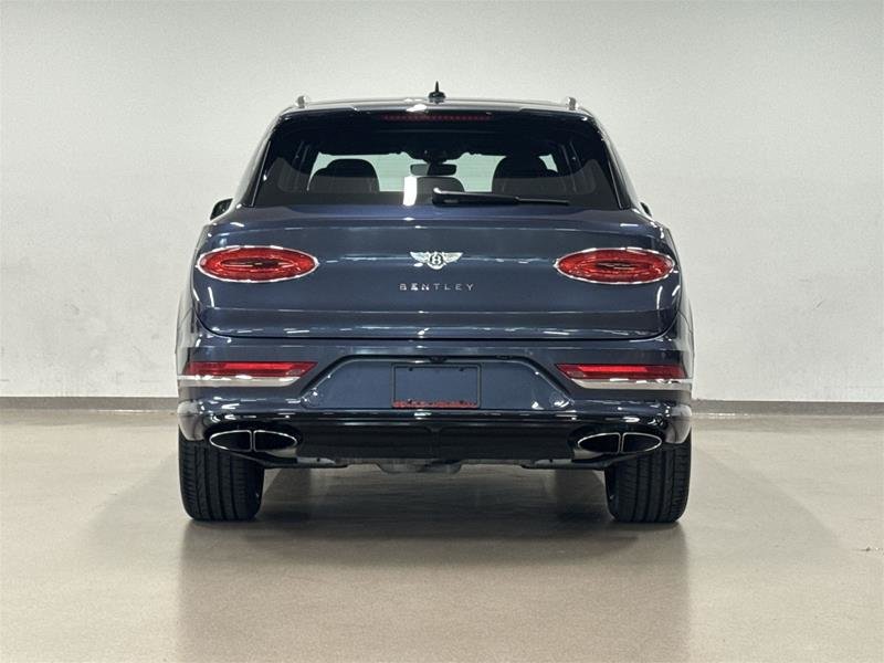 2021 Bentley Bentayga V8-4