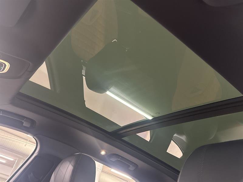 Bentley Bentayga V8 2021-13