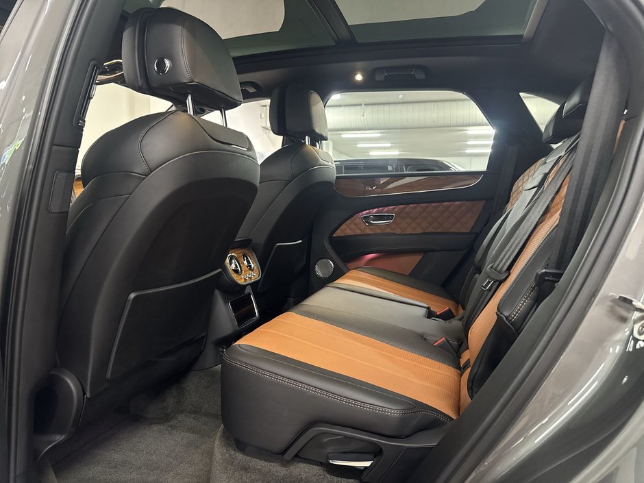 Bentley Bentayga V8 2021-22