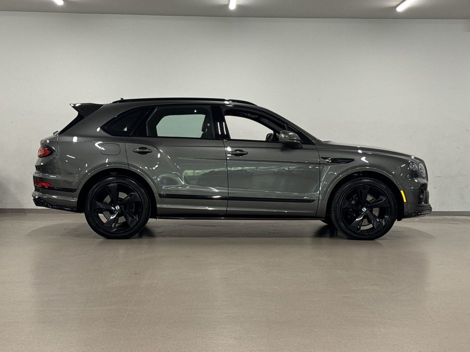 Bentley Bentayga V8 2021-8