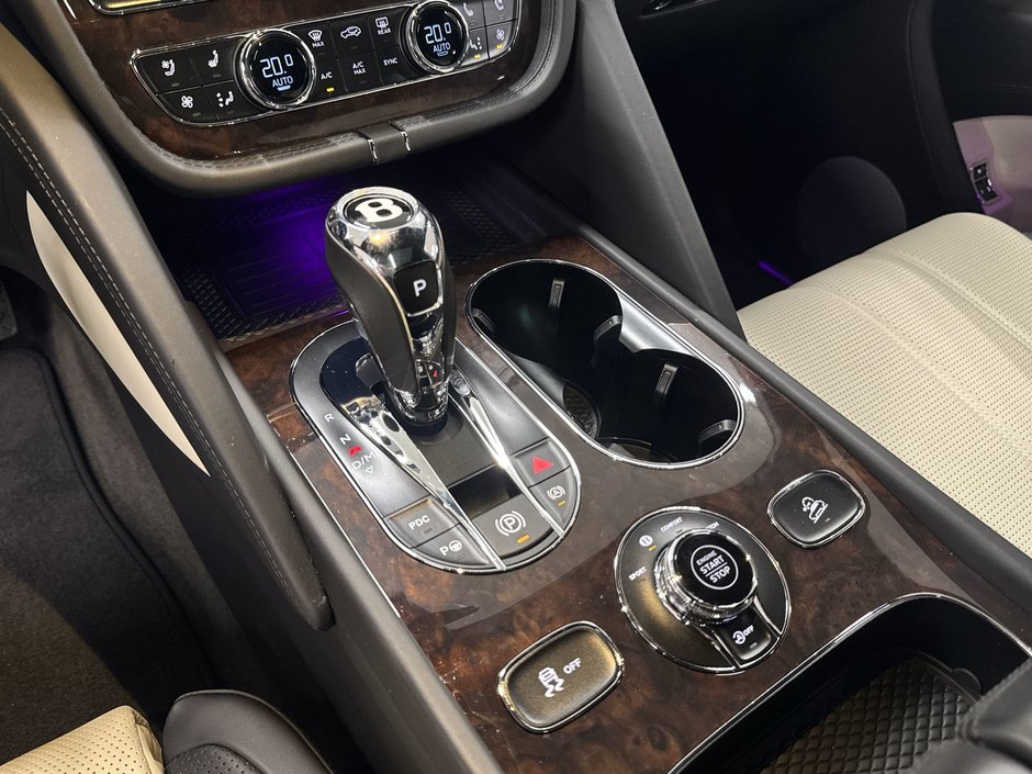 Bentley Bentayga EWB 2023-19