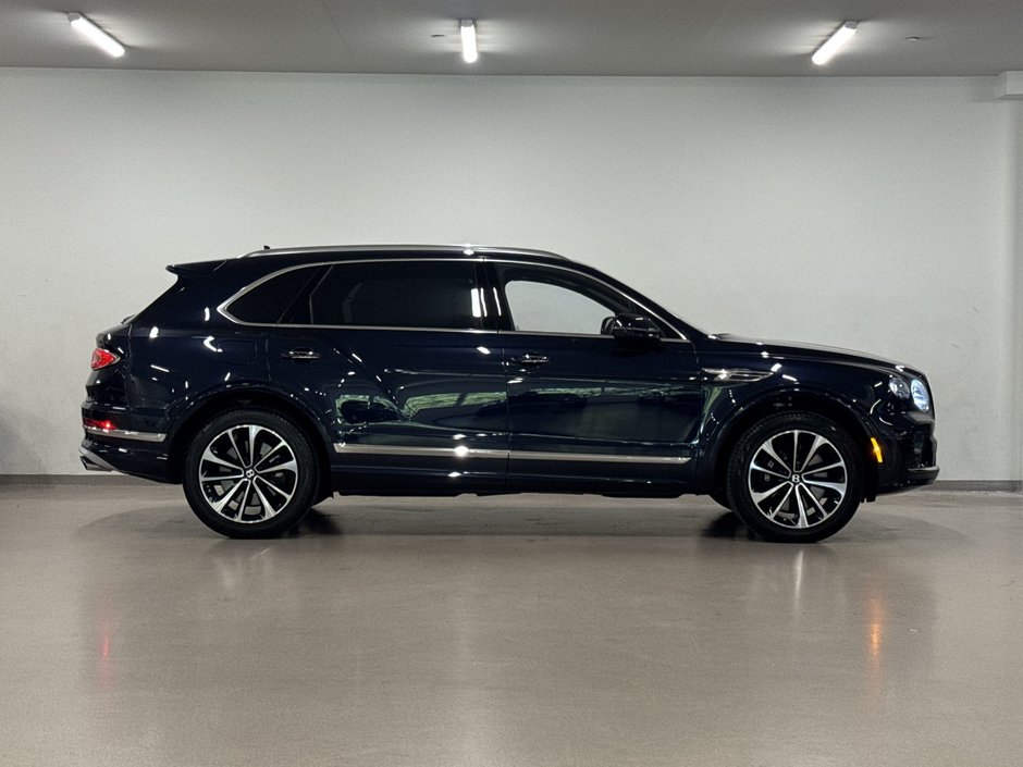 Bentley Bentayga EWB 2023-7