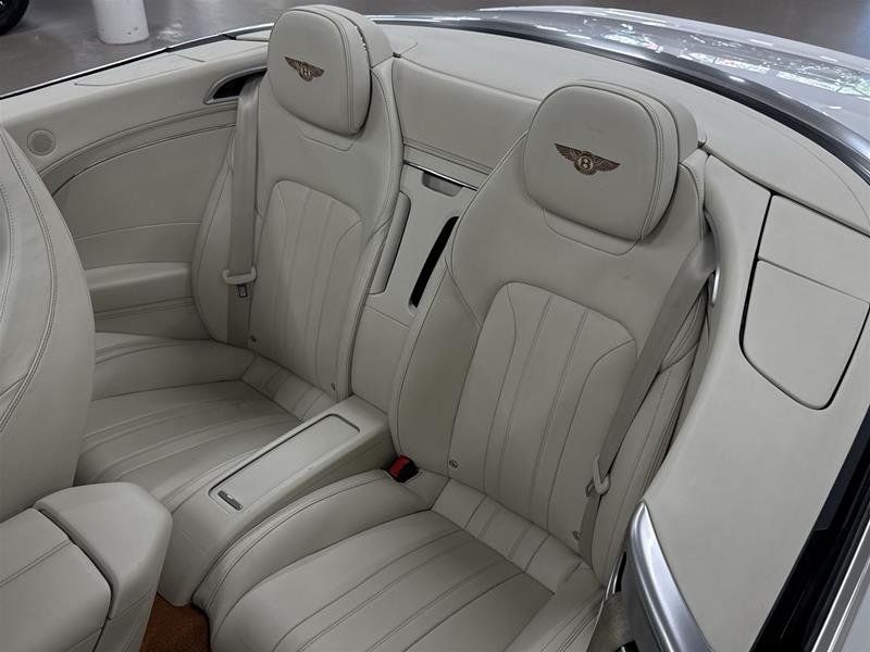 Bentley Continental GT Convertible V8 2020-14