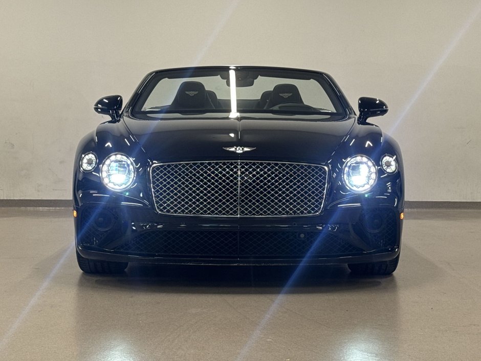 Bentley Continental GT Convertible V8 2020-2