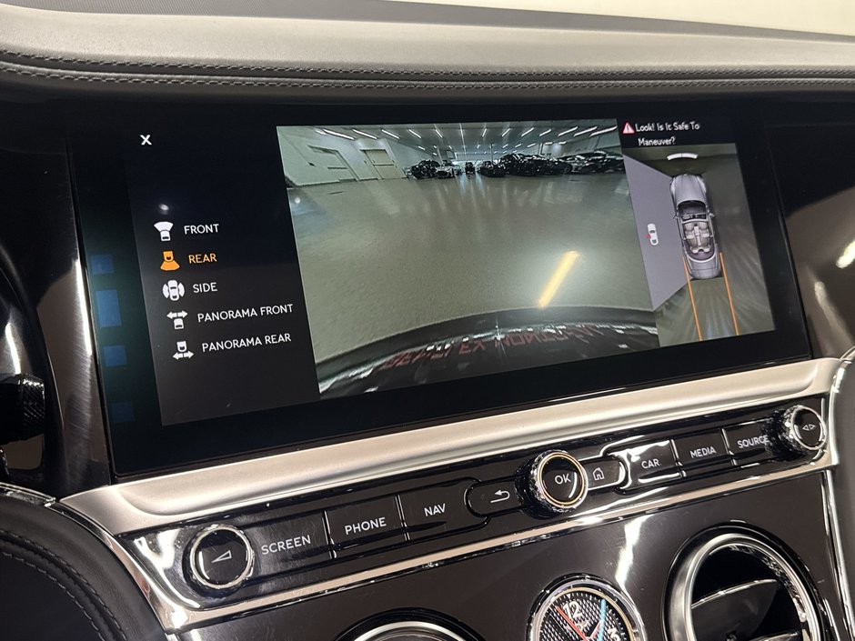 Bentley Continental GT Convertible V8 2020-17