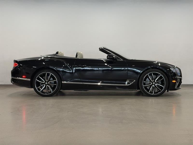 Bentley Continental GT Convertible V8 2022-2