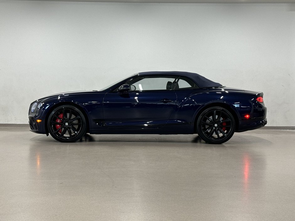 Bentley Continental GT Convertible Azure 2023-11