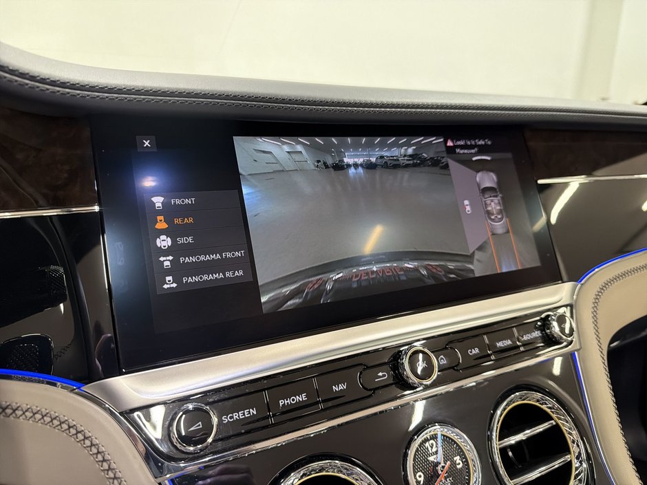 Bentley Continental GT Convertible Azure 2023-17