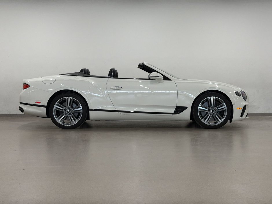 Bentley Continental GT Convertible V8 2023-8