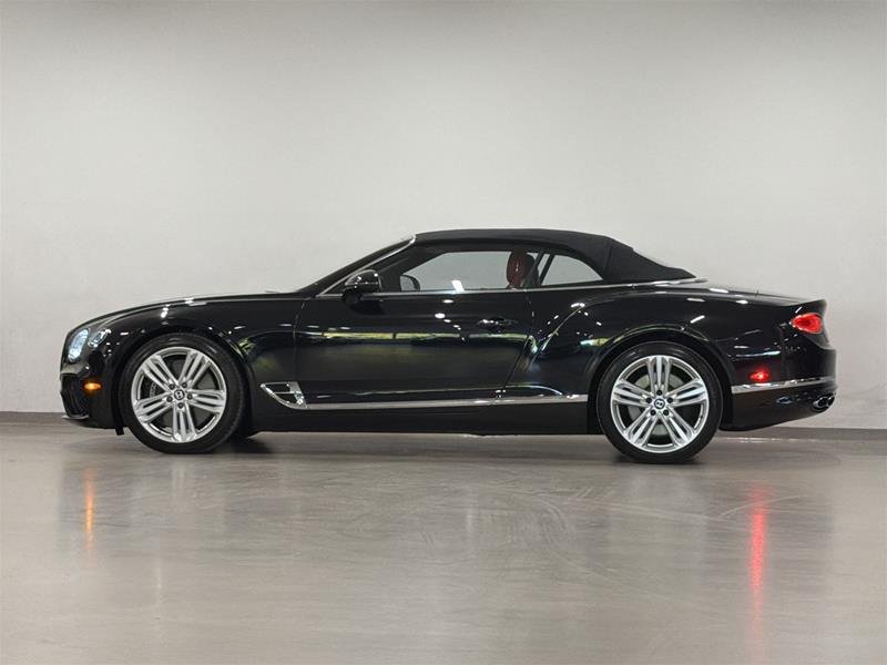 Bentley Continental GT Convertible V8 2023-3