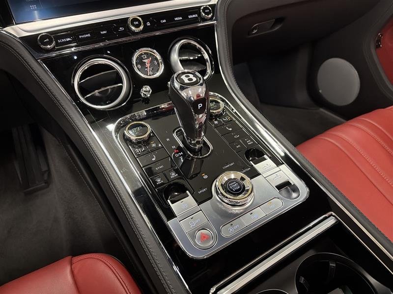 Bentley Continental GT Convertible V8 2023-12