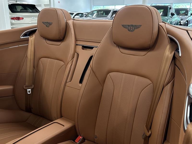 Bentley Continental GT Convertible V8 2024-14