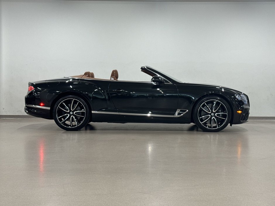 2024 Bentley Continental GT Convertible V8-10