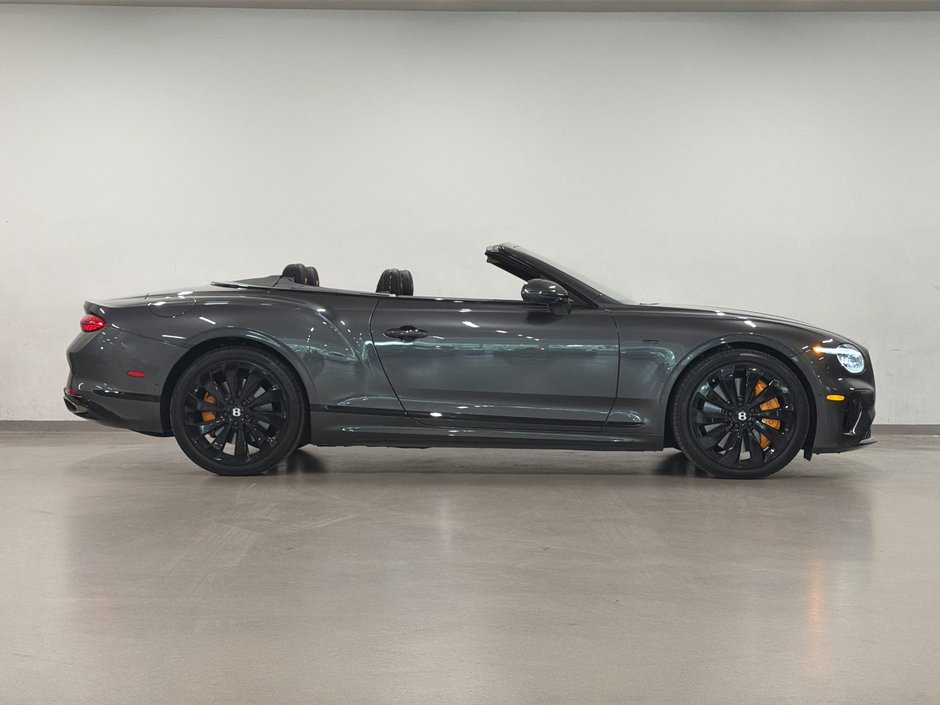 Bentley Continental GTC Black Edition 2025-8