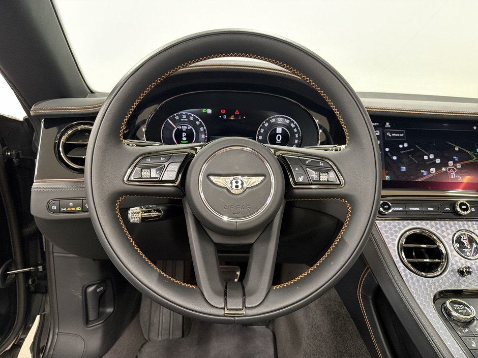 Bentley Continental GTC Black Edition 2025-19