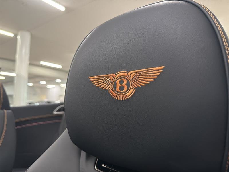 2025 Bentley Continental GTC Black Edition-15